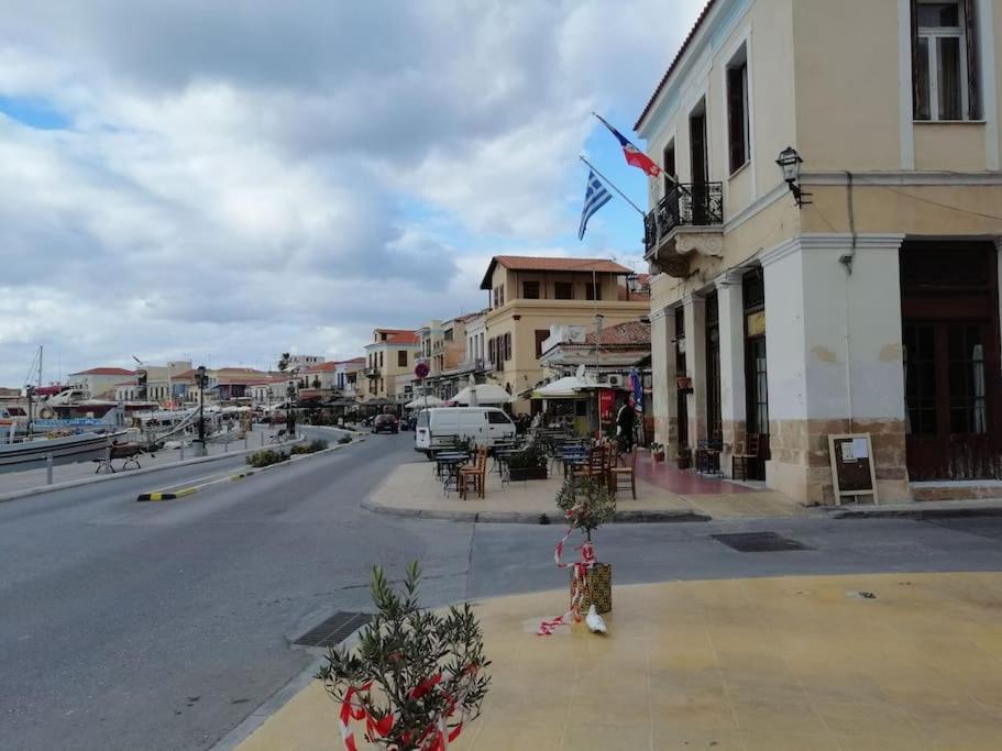 Aegina Port Apt 2-Διαμέρισμα Στο Λιμάνι Της Αίγινας 2 Exterior foto