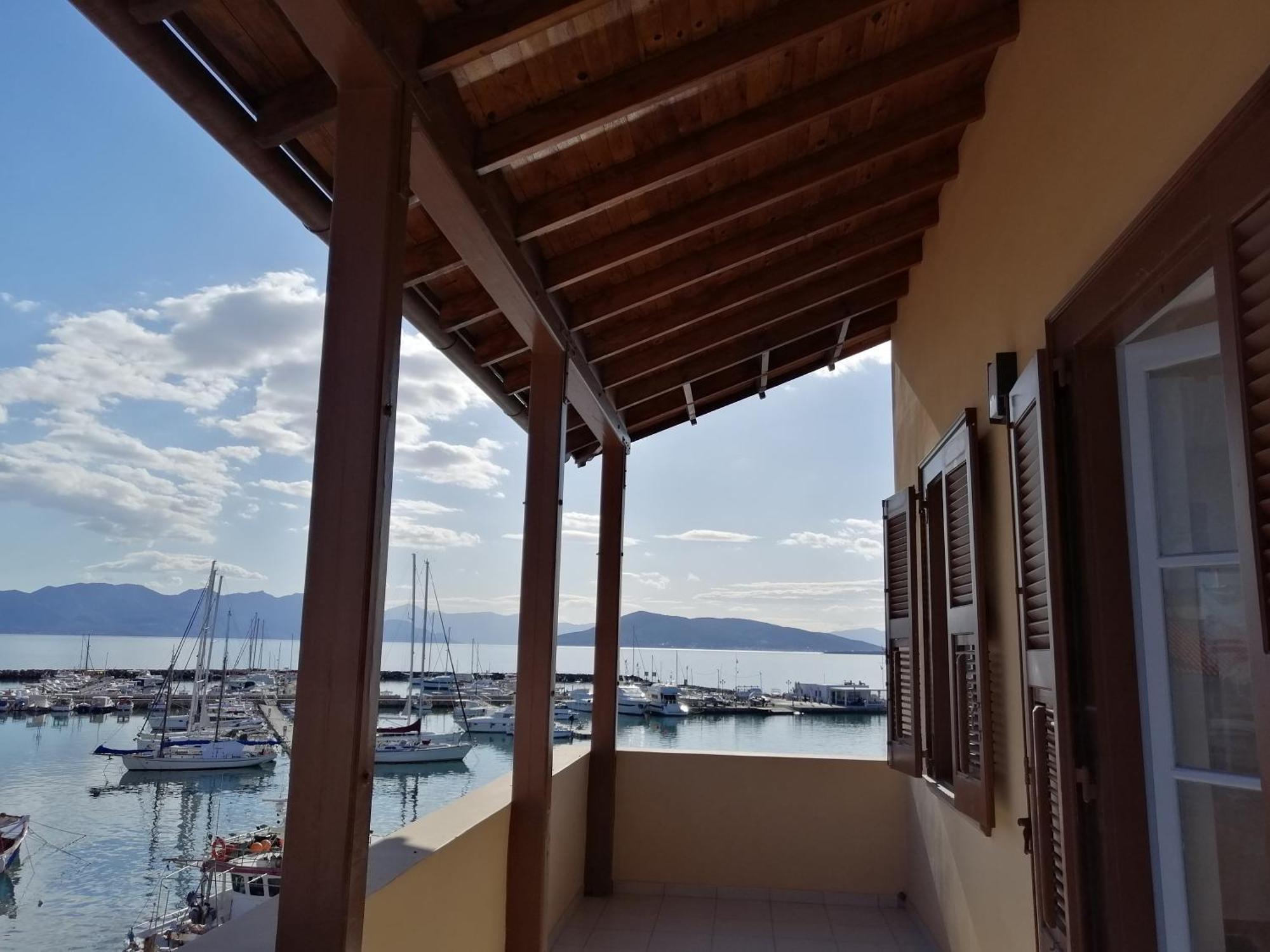 Aegina Port Apt 2-Διαμέρισμα Στο Λιμάνι Της Αίγινας 2 Habitación foto